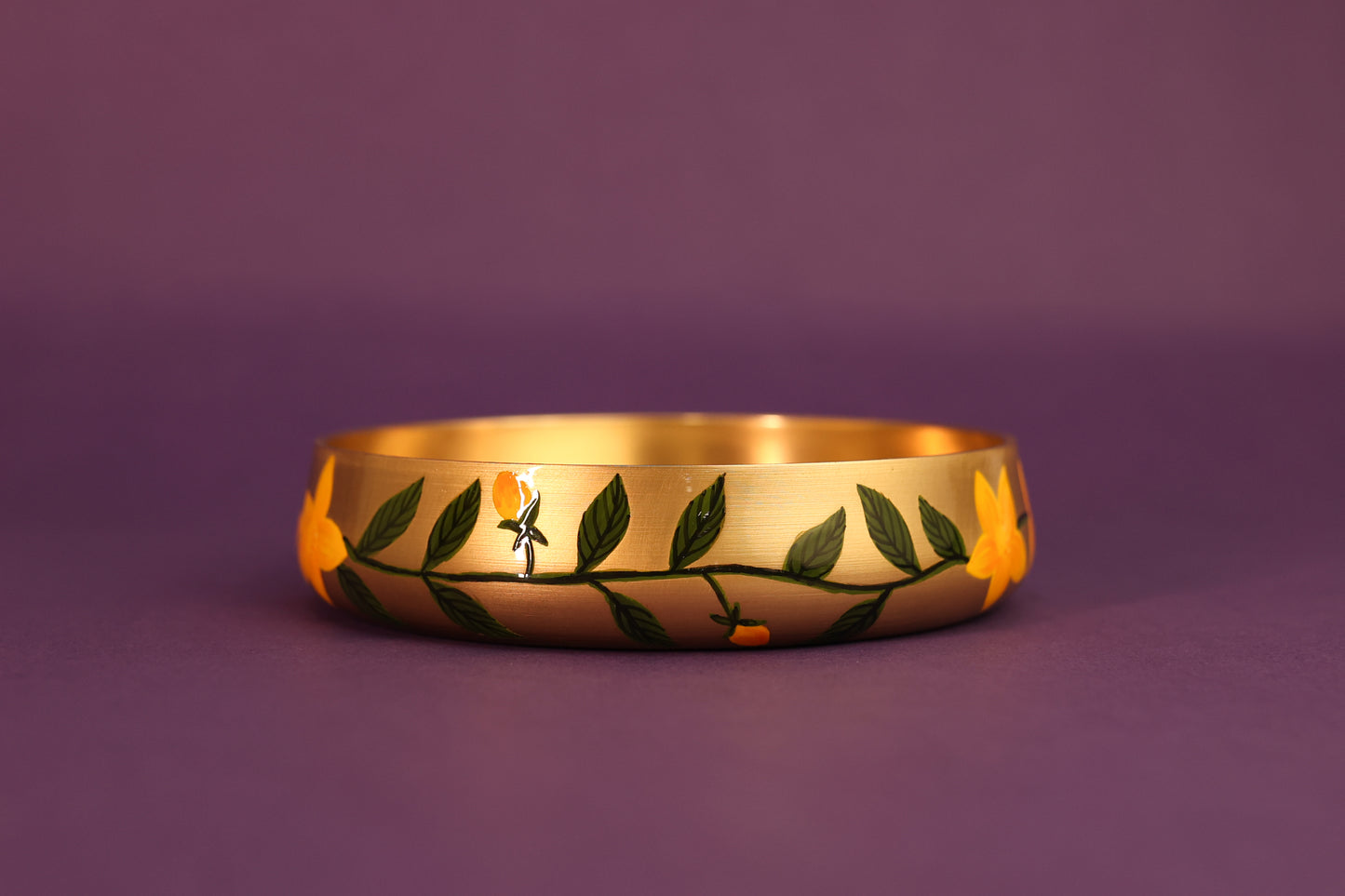 Peeli Chameli Pital Nut Bowl