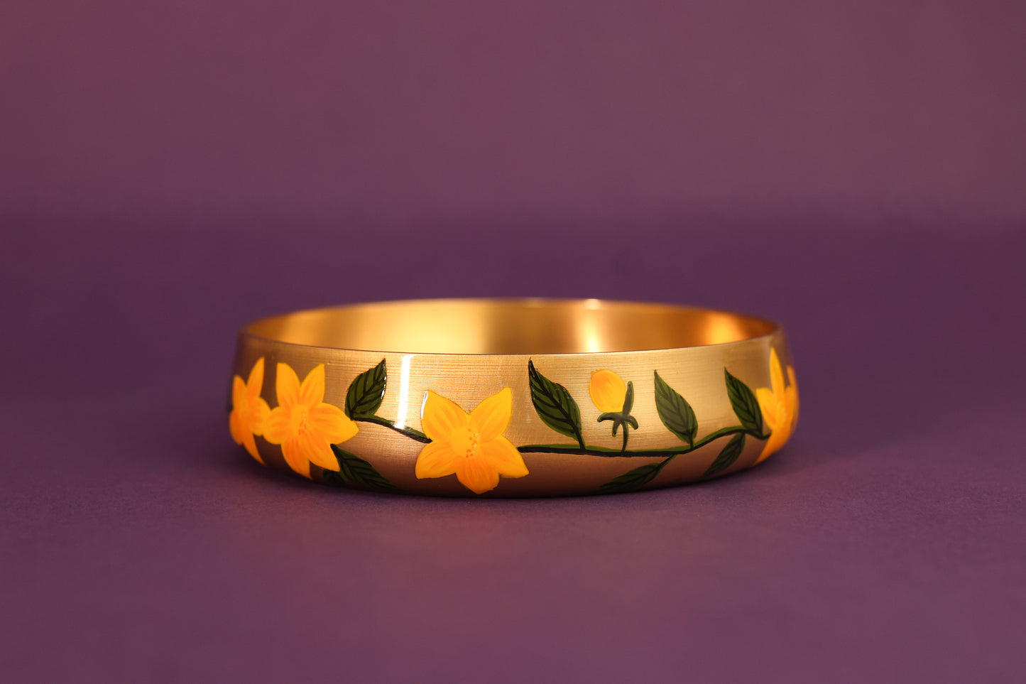 Peeli Chameli Pital Nut Bowl
