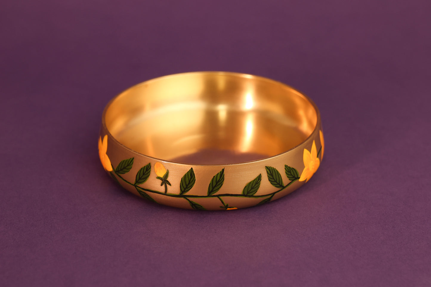 Peeli Chameli Pital Nut Bowl