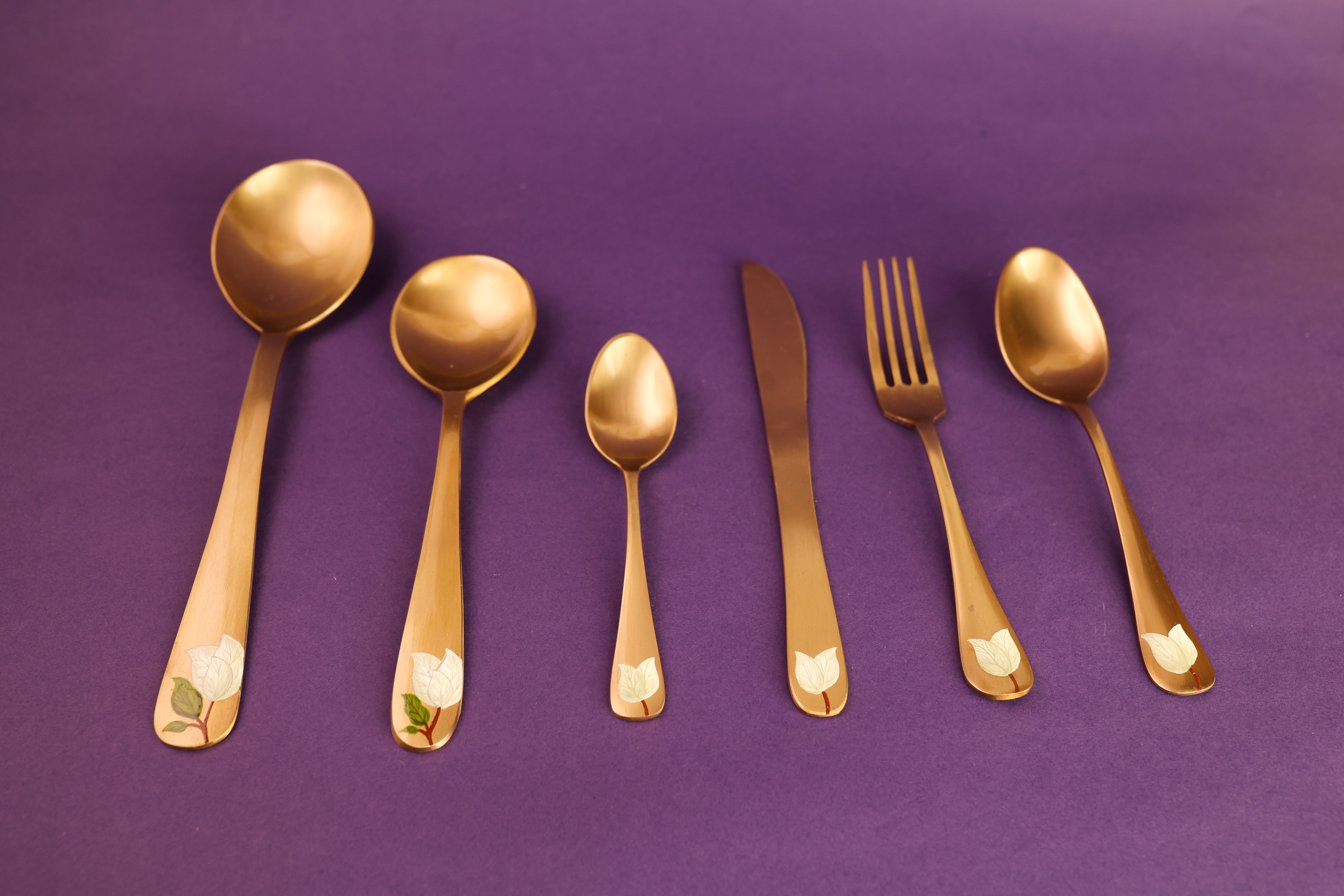 Saphed Pital Cutlery Set of 2