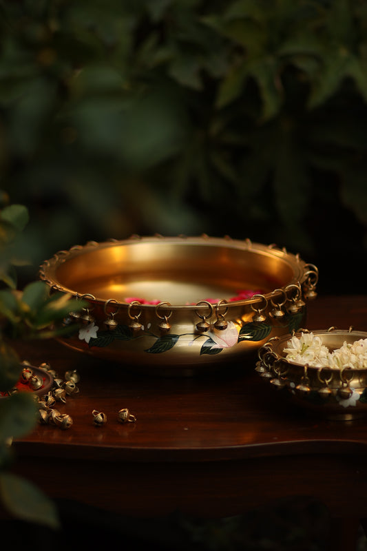 Chameli Pital Urli 14"