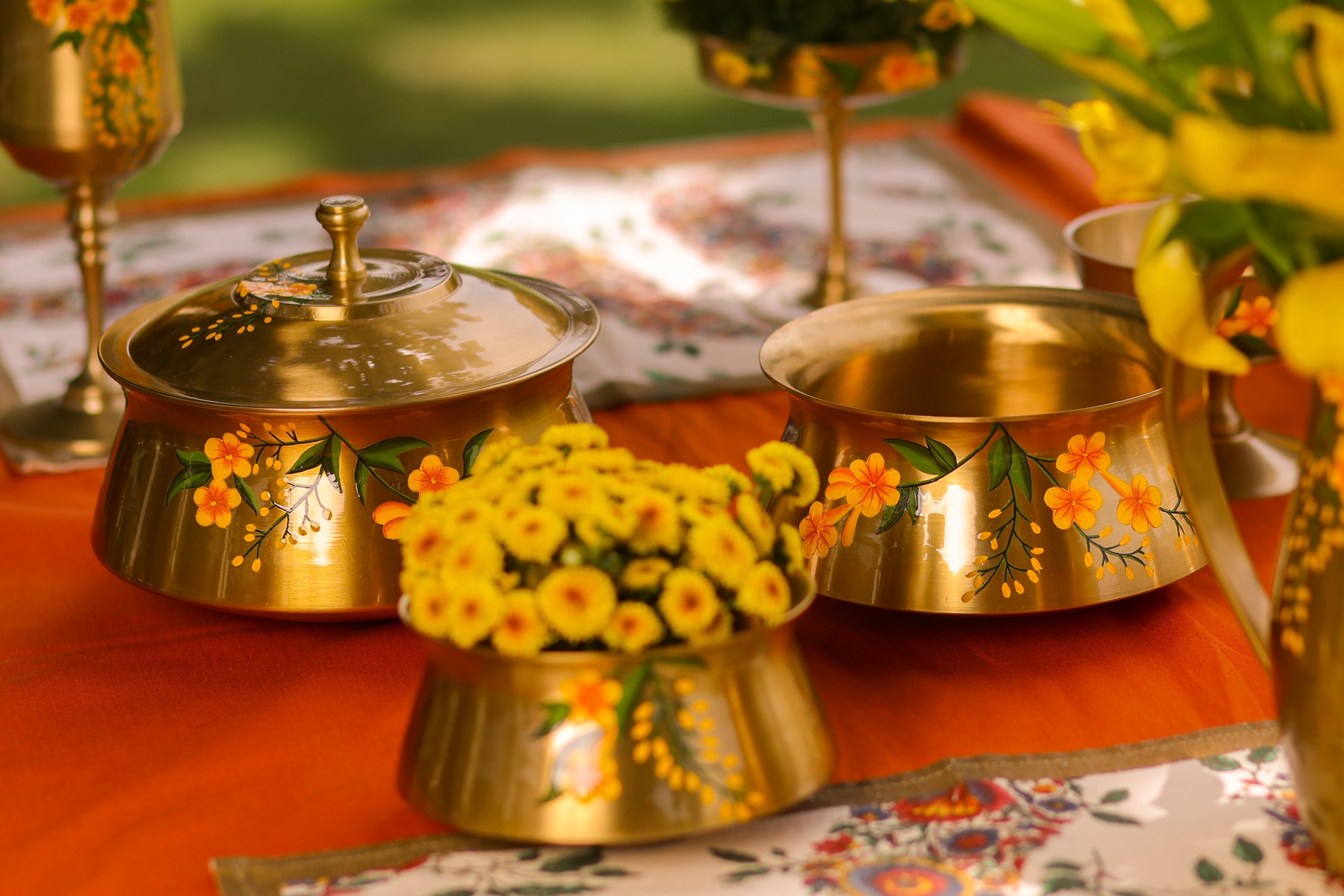 Basant Kansa Curry Bowl and Serving Spoon Set